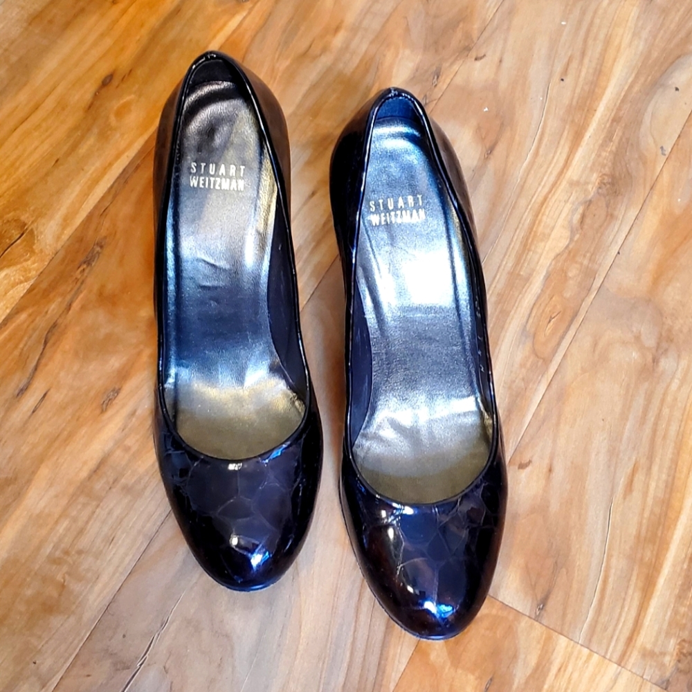 Stuart Weitzman Brown Patent Leather Pumps